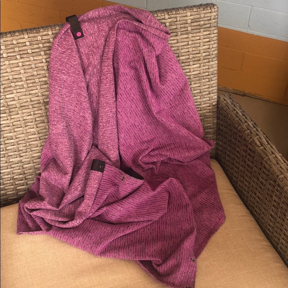 Lululemon vinyasa scarf